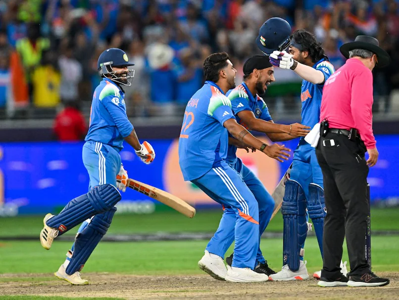 भारत की चैंपियंस ट्रॉफी 2025: Rohit's Triumph in Dubai Final