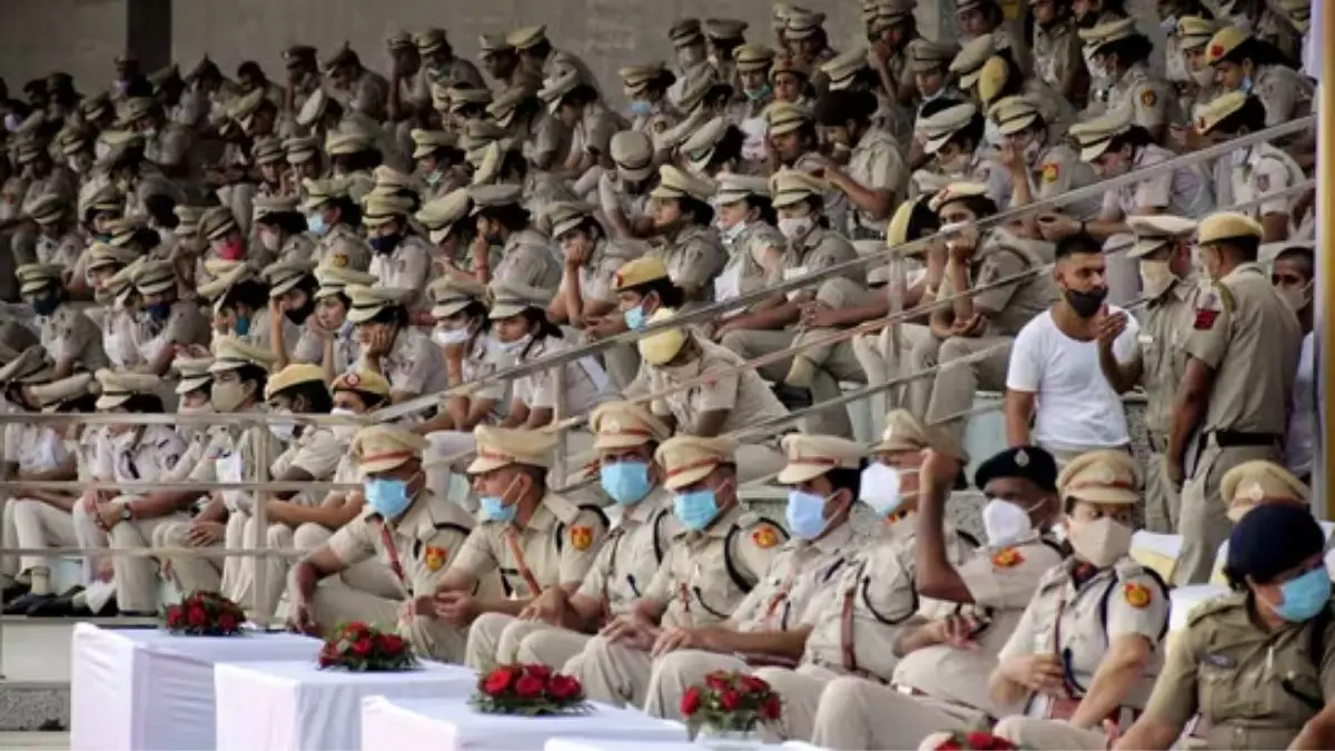 दिल्ली पुलिस कांस्टेबल भर्ती 2025: 7,565 पदों पर निकली वैकेंसी, जानें पूरी डिटेल्स