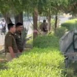 नोएडा के पॉश सेक्टर में नाले से मिला महिला का सिरकटा, निर्वस्त्र शव – इलाके में दहशत!