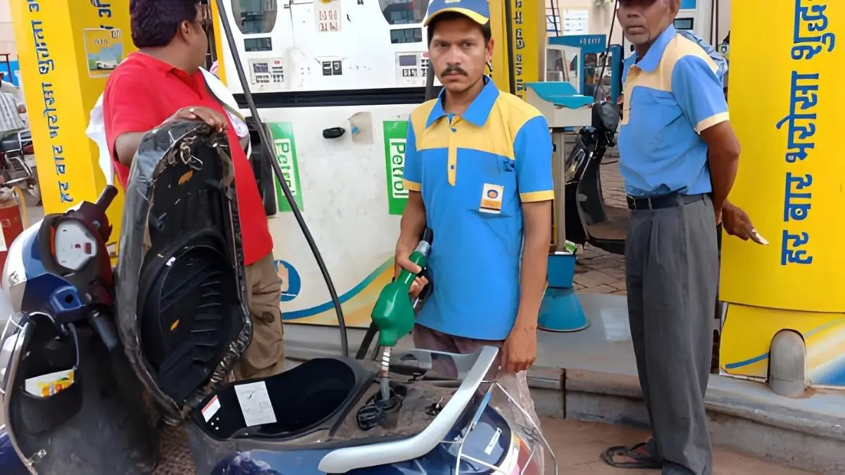 Petrol-Diesel Price Today: 9 Nov 2025 को कहाँ सस्ता, कहाँ महंगा? शहरवार रेट लिस्ट देखें