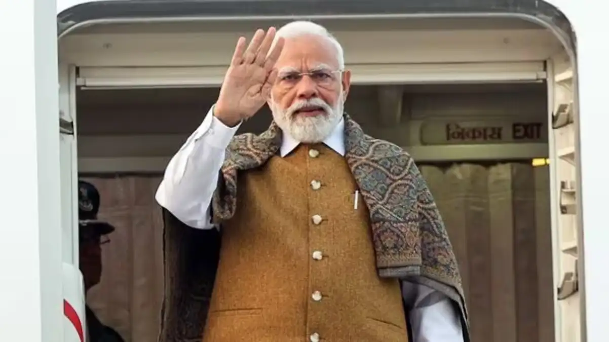 pm-modi-assam-rally-slams-congress-on-infiltrators-and-sir-update