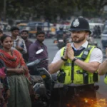 foreigners-manage-traffic-in-pune-pimpri-chinchwad-viral-video