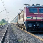 railway-stocks-rally-before-budget-2026-investment-tips-hindi