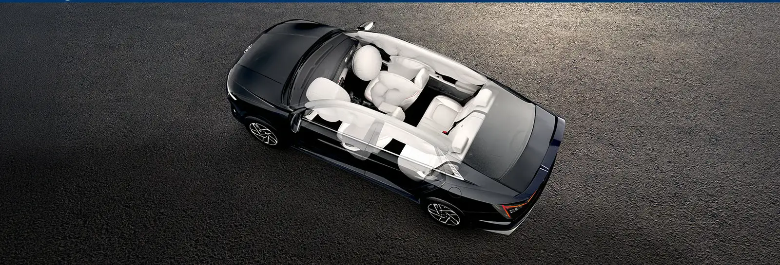 स्टैंडर्ड तौर पर 7 एयरबैग्स दिए जा रहे हैं, जो पहले 6 थे